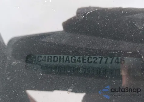 2014 Dodge Durango Sxt z USA, uszkodzony, nr VIN 1C4RDHAG4EC277746